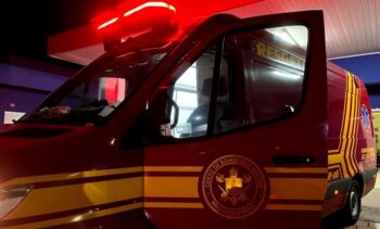 Homem nega R$ 20 a bandidos e tem pulsos cortados no Tiradentes