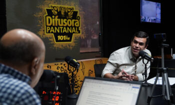 Beto Pereira questiona que a falta de credibilidade faz a população não acreditar na entrega de obras “R$ 1 bilhão está investido em obras inacabadas e ainda lança novas obras?”