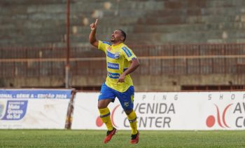 Dandan, autor do gol de domingo, descarta vantagem do DAC para jogo de volta