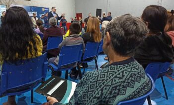 Prefeitura entrega mais títulos de propriedade para mais de 300 famílias do Vida Nova Cancha