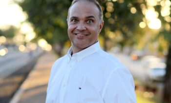 Em Jardim, candidato novato cresce e surpreende políticos tradicionais