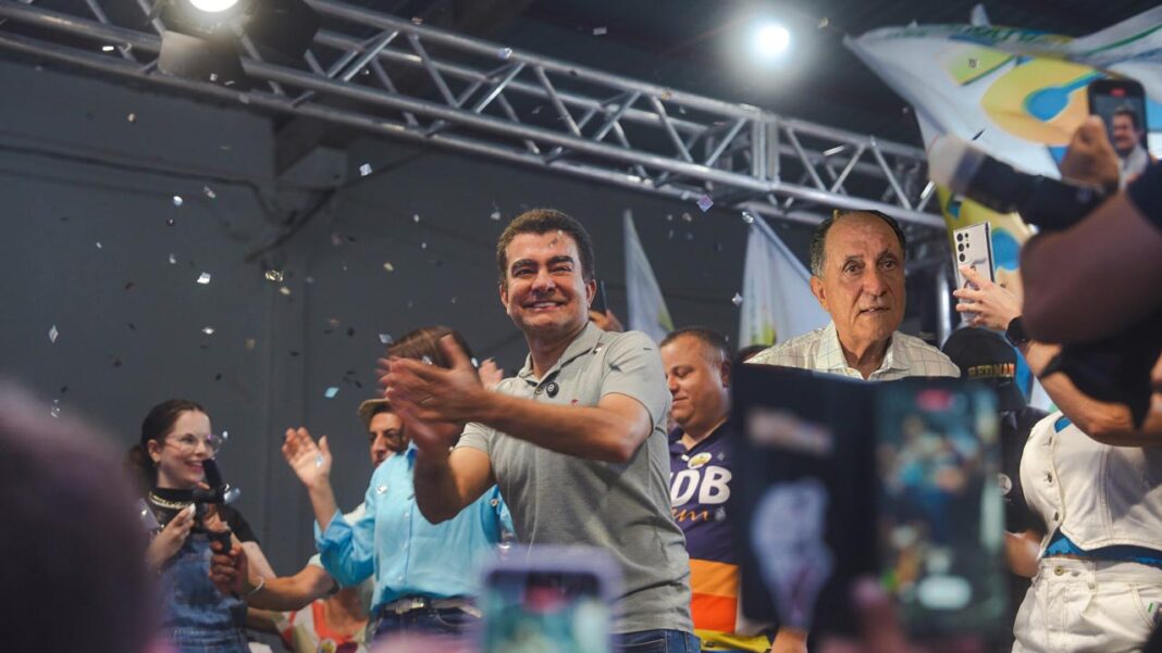 Marçal Filho “esconde” Zé Teixeira em evento do PSDB em Dourados